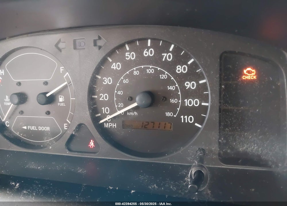 2002 TOYOTA COROLLA CE VIN: 2T1BR12E02C524240