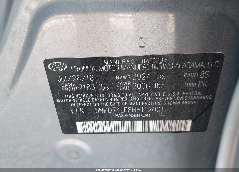 2017 HYUNDAI ELANTRA VIN: 5NPD74LF8HH112001