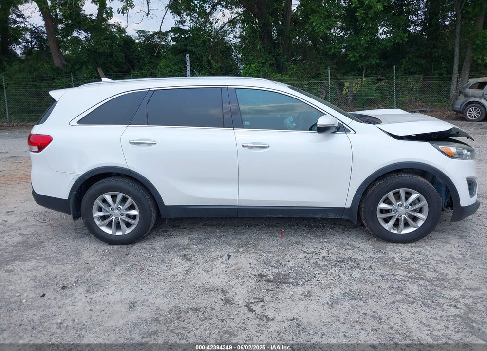 2017 KIA SORENTO 2.4L LX VIN: 5XYPG4A31HG248189