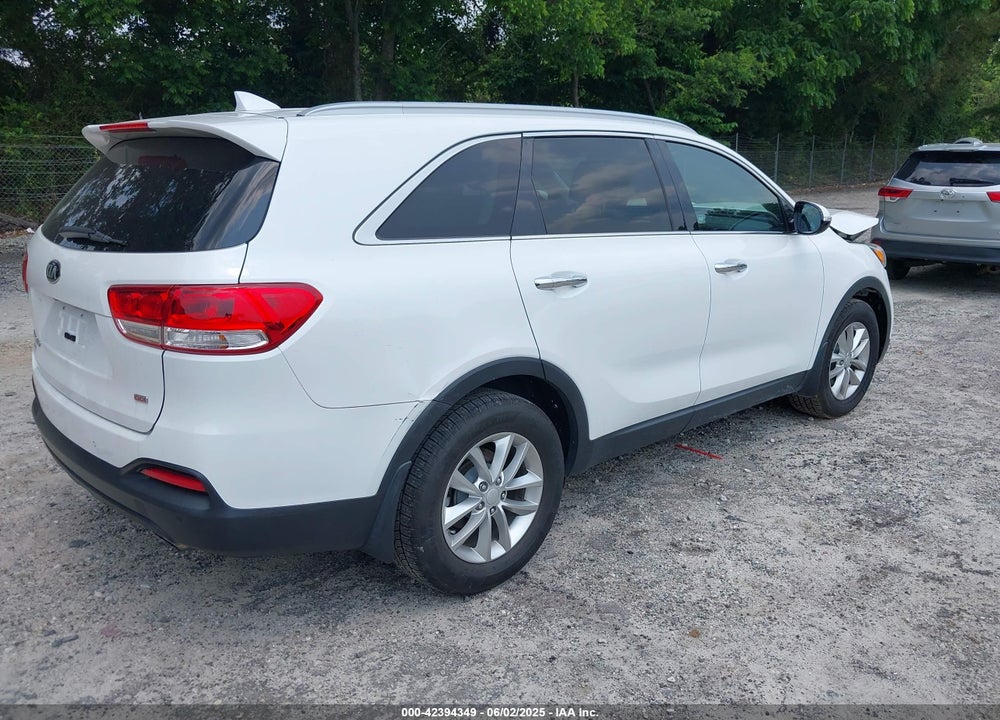 2017 KIA SORENTO 2.4L LX VIN: 5XYPG4A31HG248189