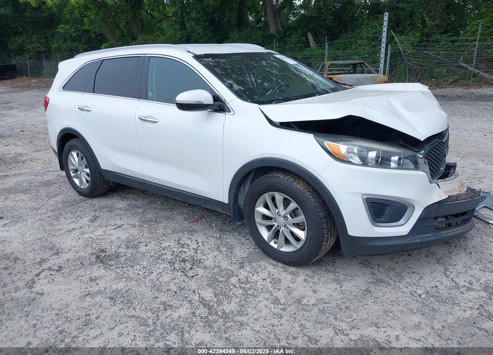 2017 KIA SORENTO 2.4L LX VIN: 5XYPG4A31HG248189