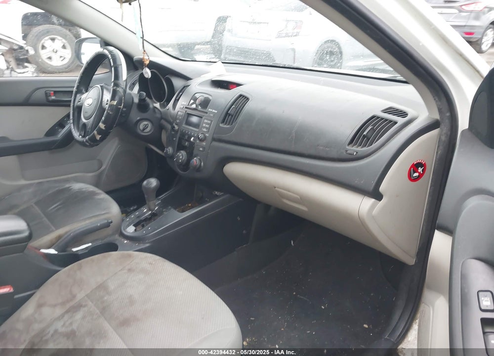 2010 KIA FORTE EX VIN: KNAFU4A23A5060216