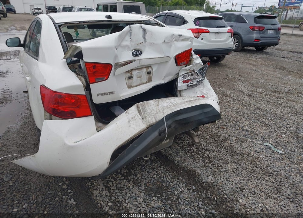 2010 KIA FORTE EX VIN: KNAFU4A23A5060216