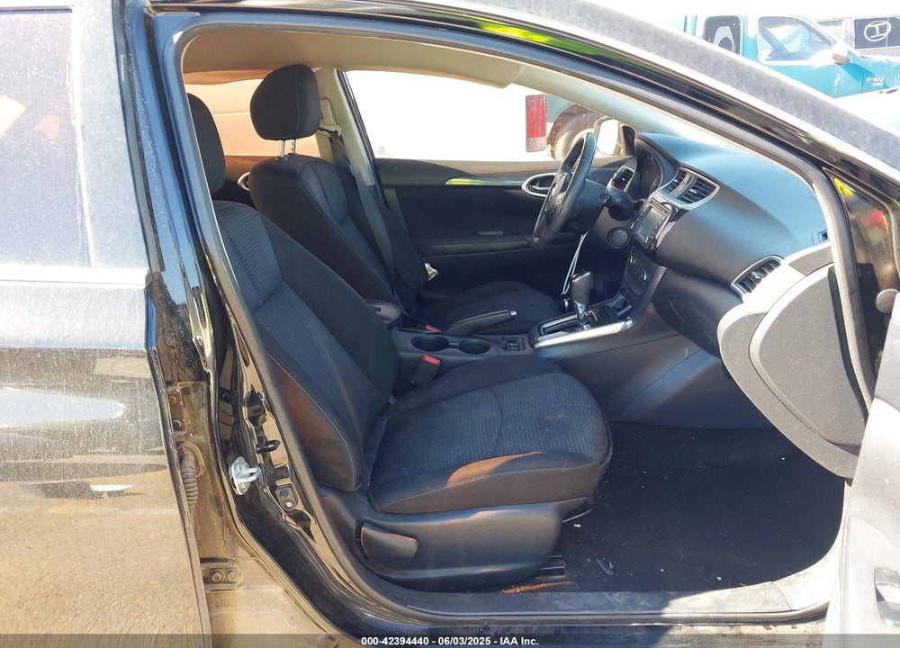 2016 NISSAN SENTRA SR VIN: 3N1AB7AP9GY242890