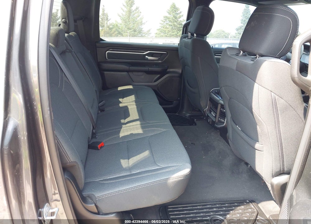 2021 RAM 1500 VIN: 1C6SRFFT1MN554666
