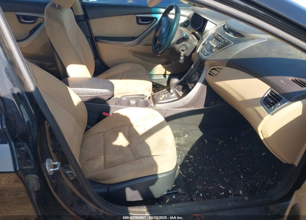 2013 HYUNDAI ELANTRA VIN: KMHDH4AEXDU933572