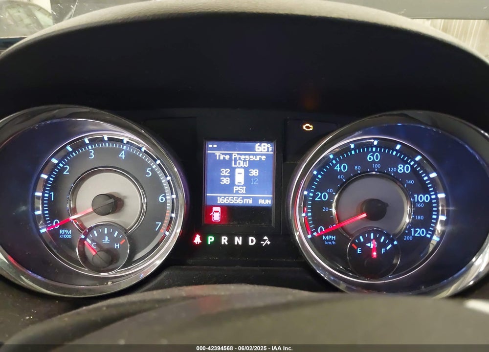 2011 CHRYSLER TOWN & COUNTRY TOURING-L VIN: 2A4RR8DG9BR799394