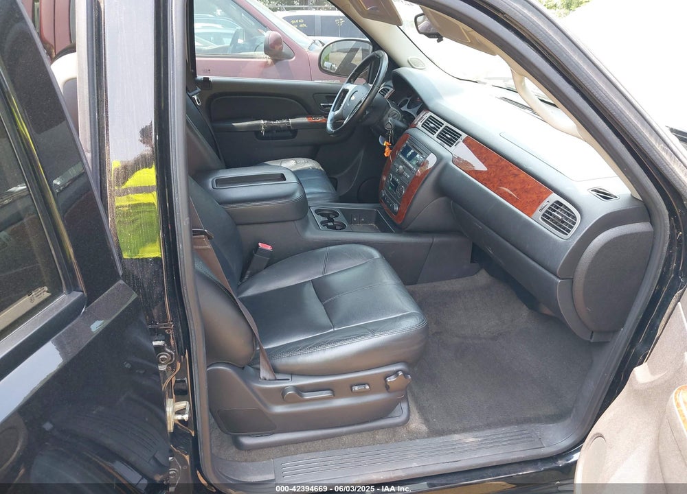 2013 CHEVROLET TAHOE LT VIN: 1GNSKBE01DR315132