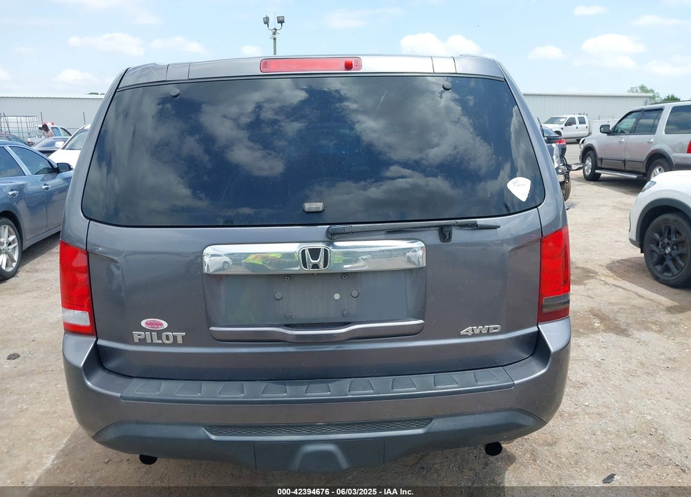 2014 HONDA PILOT VIN: 5FNYF4H27EB003596