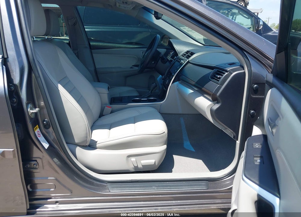 2016 TOYOTA CAMRY VIN: 4T1BK1FK4GU569899