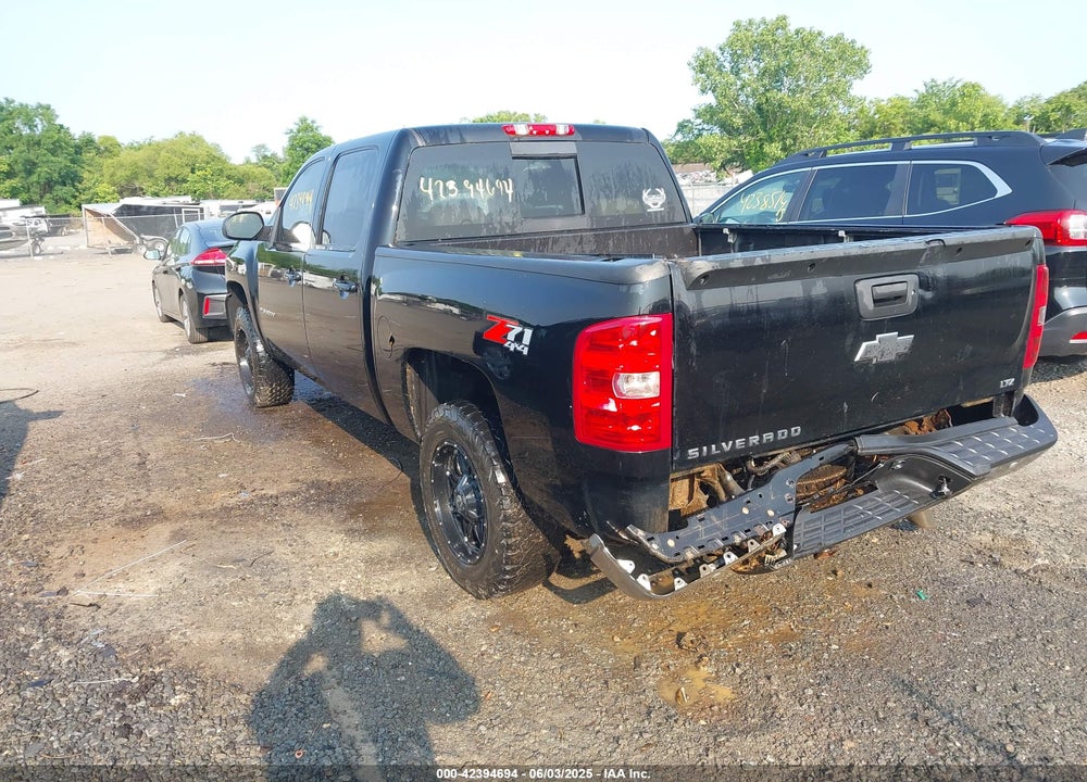 2011 CHEVROLET SILVERADO 1500 VIN: 3GCPKTE37BG216844
