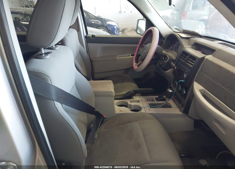 2008 JEEP LIBERTY SPORT VIN: 1J8GN28K28W205032