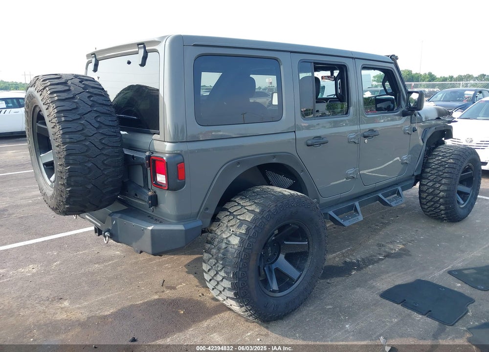 2020 JEEP WRANGLER / VIN: 1C4HJXEN1LW220956