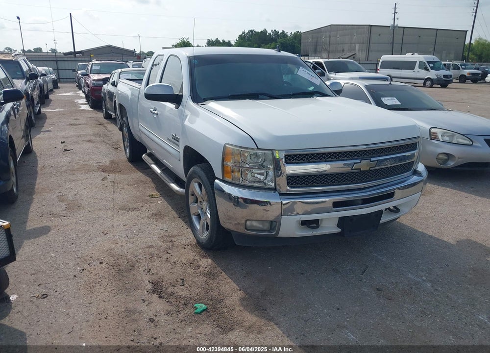 2011 CHEVROLET SILVERADO 1500 LT VIN: 1GCRCSE06BZ192977