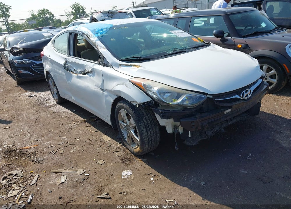 2013 HYUNDAI ELANTRA GLS VIN: 5NPDH4AE6DH377775