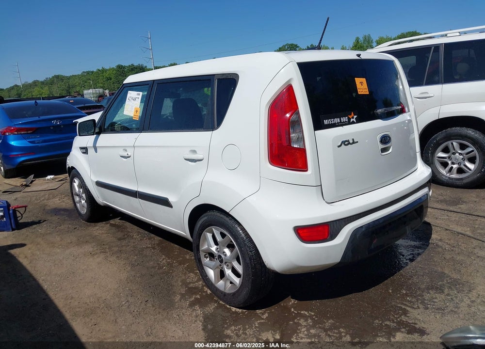 2012 KIA SOUL VIN: KNDJT2A53C7437536