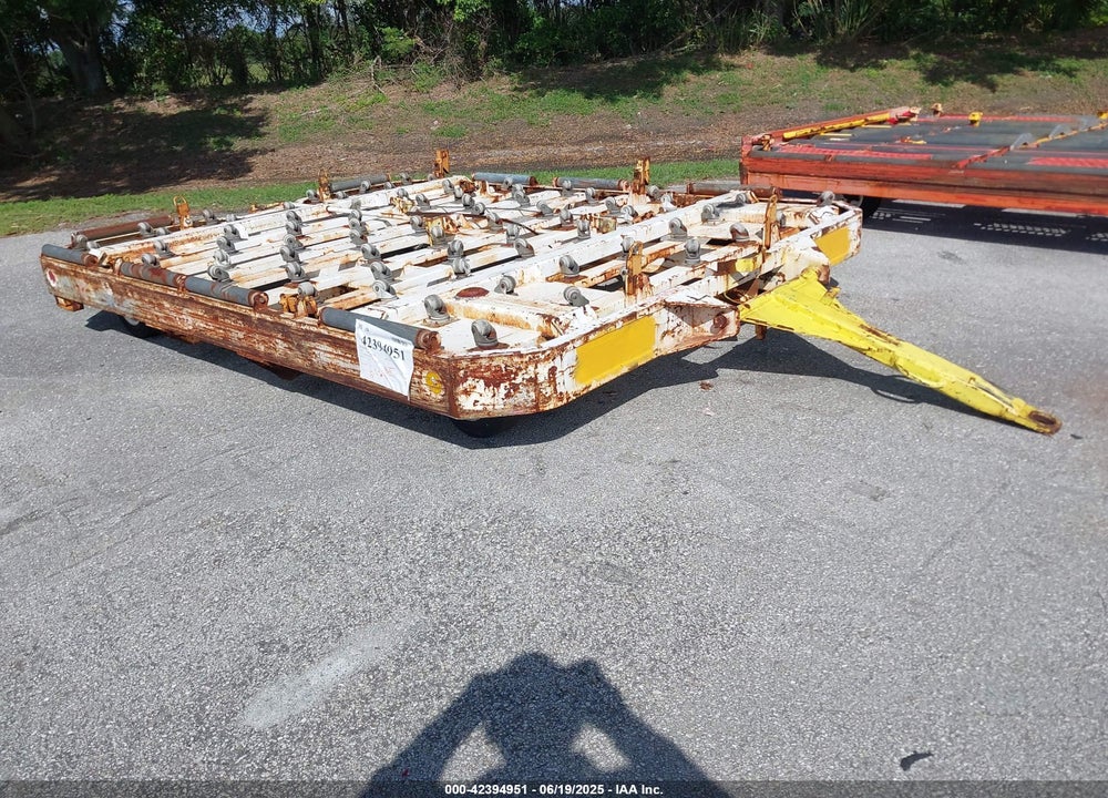 2001 EQUIPMENT STEEL GSE 2225 VIN: 00000000000017286