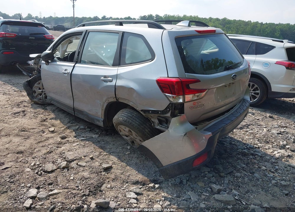 2019 SUBARU FORESTER VIN: JF2SKACC6KH442317