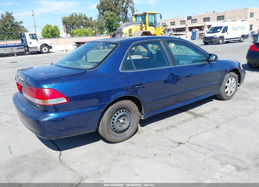 2001 HONDA ACCORD 2.3 EX VIN: JHMCG66061C009772