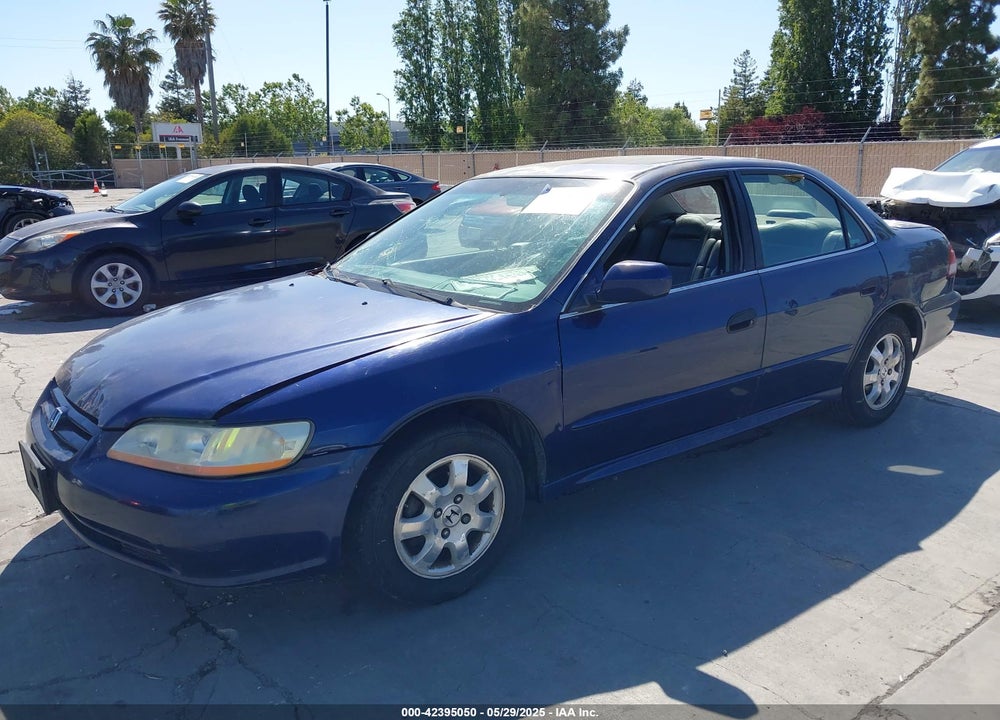 2001 HONDA ACCORD 2.3 EX VIN: JHMCG66061C009772