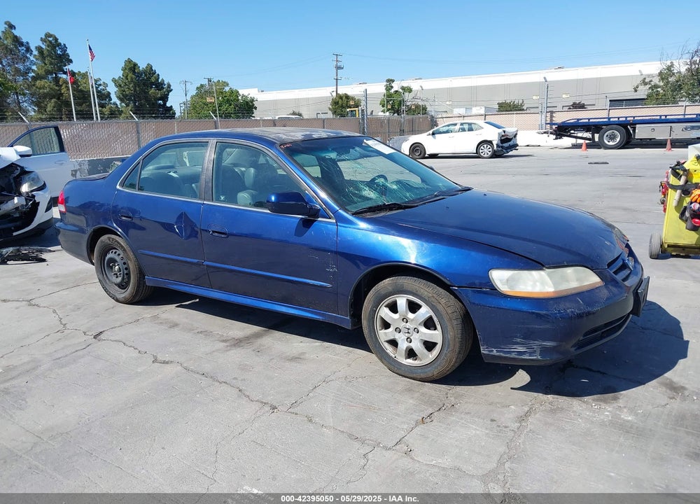 2001 HONDA ACCORD 2.3 EX VIN: JHMCG66061C009772