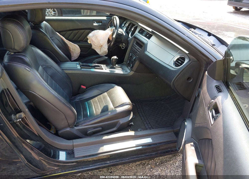 2014 FORD MUSTANG VIN: 1ZVBP8CF5E5320280