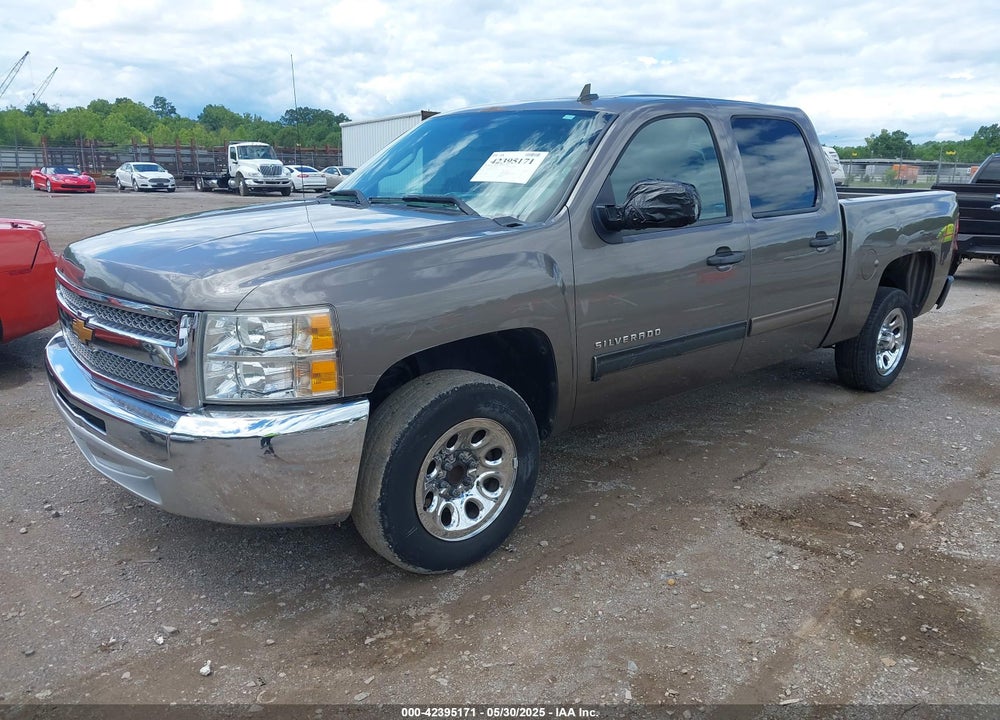 2013 CHEVROLET SILVERADO 1500 VIN: 3GCPCREA8DG241043