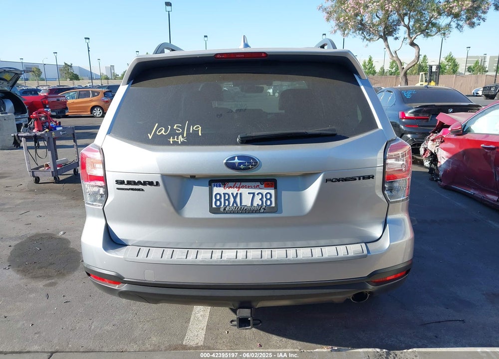 2018 SUBARU FORESTER VIN: JF2SJAGCXJH538995