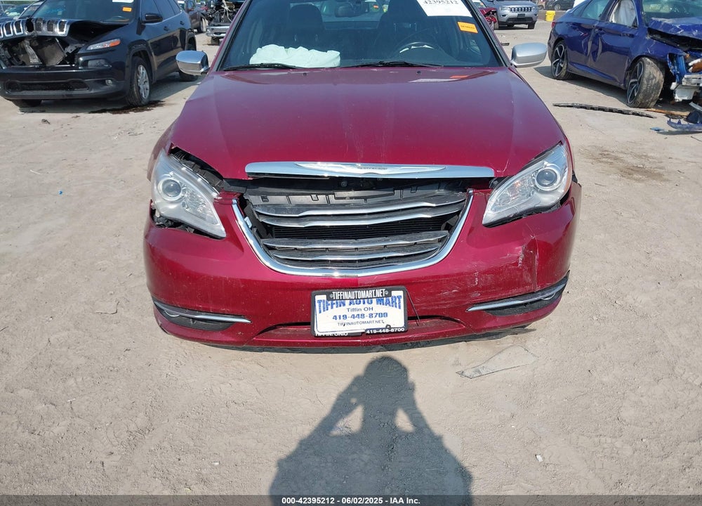 2014 CHRYSLER 200 VIN: 1C3CCBCG8EN112052