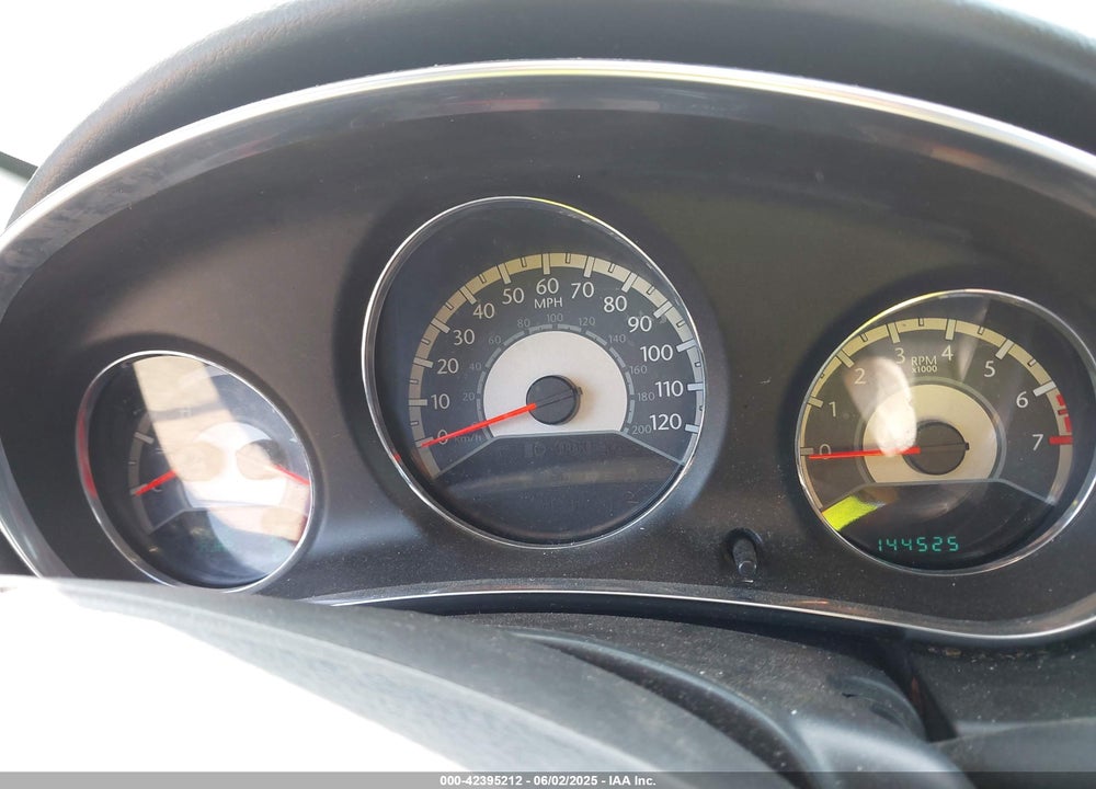 2014 CHRYSLER 200 VIN: 1C3CCBCG8EN112052