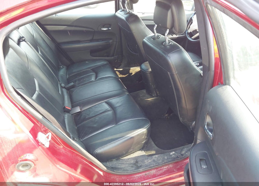 2014 CHRYSLER 200 VIN: 1C3CCBCG8EN112052