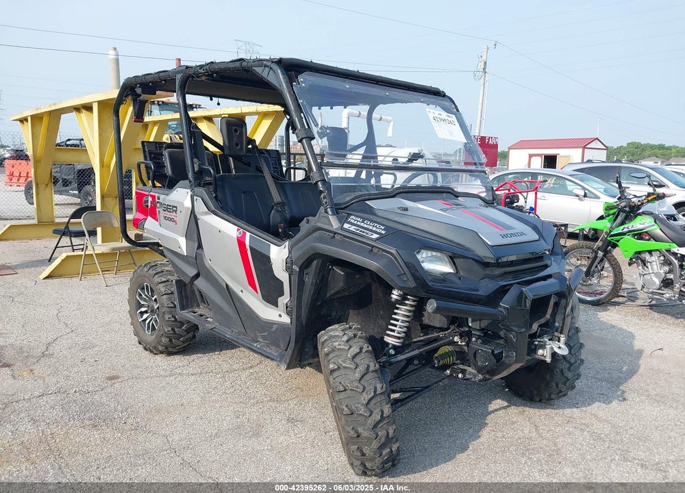 2022 HONDA SXS1000 M3 VIN: 1HFVE04P6N4650276
