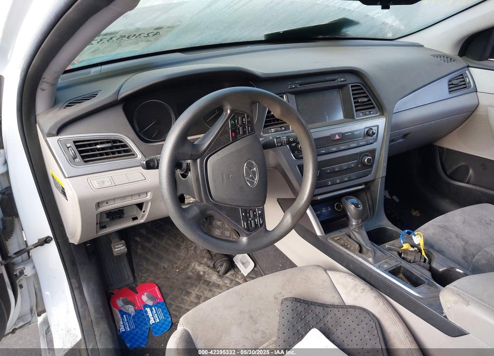 2016 HYUNDAI SONATA SE VIN: 5NPE24AFXGH379662