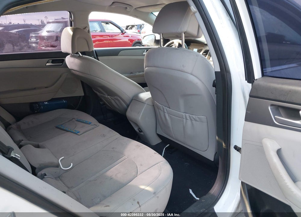 2016 HYUNDAI SONATA SE VIN: 5NPE24AFXGH379662