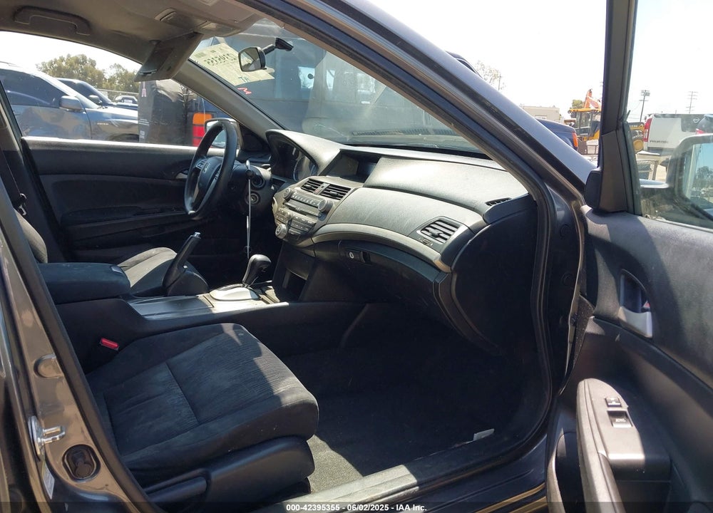 2012 HONDA ACCORD 2.4 LX-P VIN: 1HGCP2F49CA231882