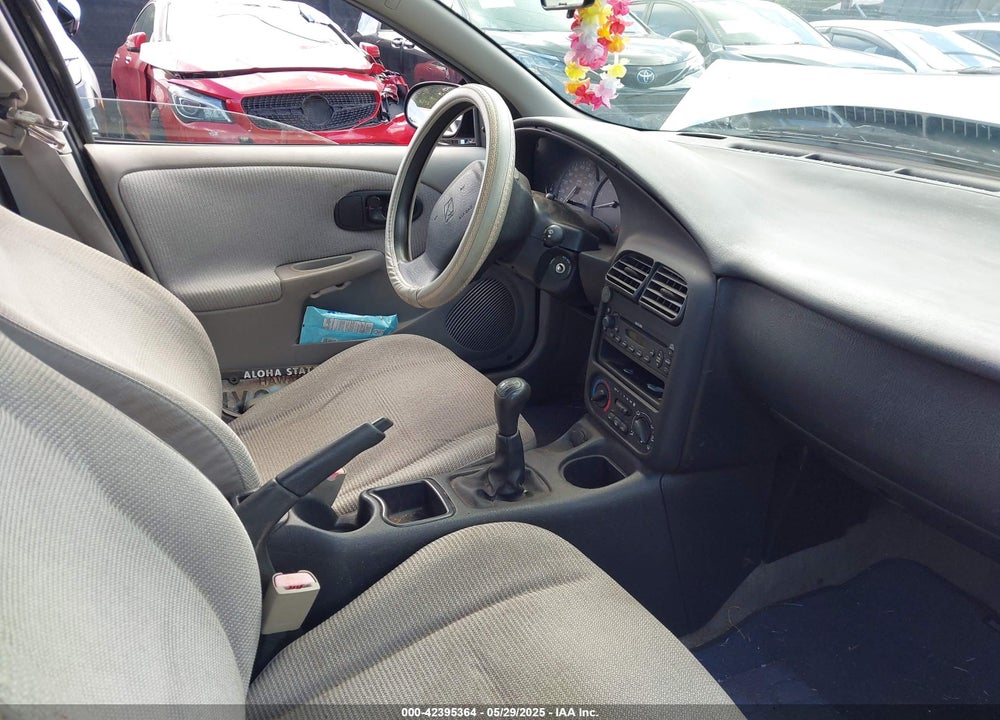 2002 SATURN S-SERIES SL VIN: 1G8ZS52842Z270083