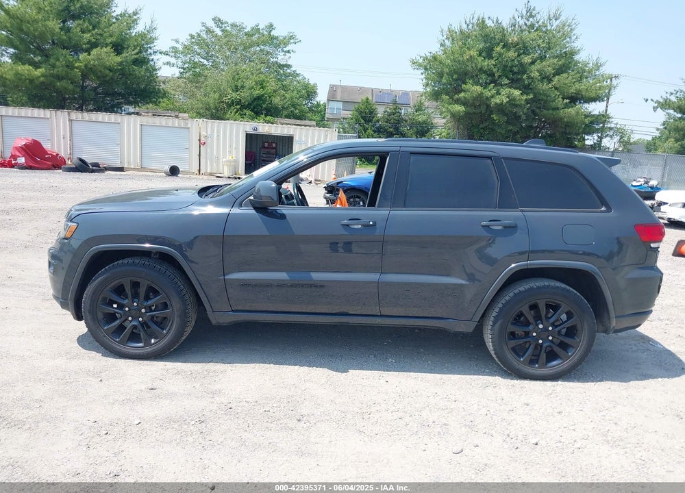 2018 JEEP GRAND CHEROKEE ALTITUDE 4X4 VIN: 1C4RJFAG0JC155179