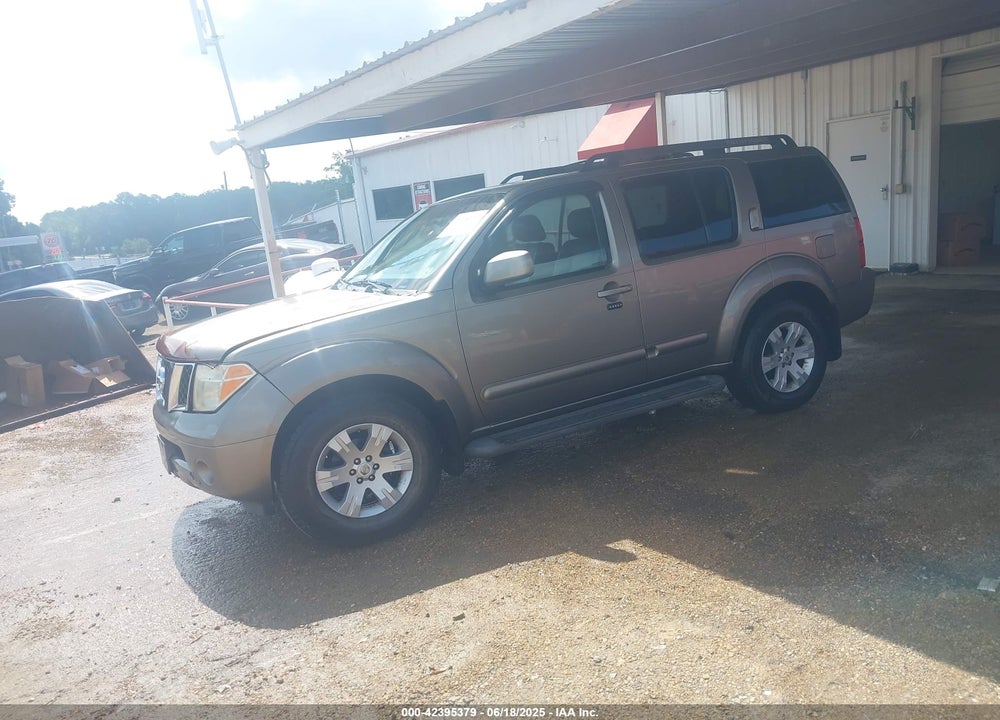 2005 NISSAN PATHFINDER LE VIN: 5N1AR18UX5C782168