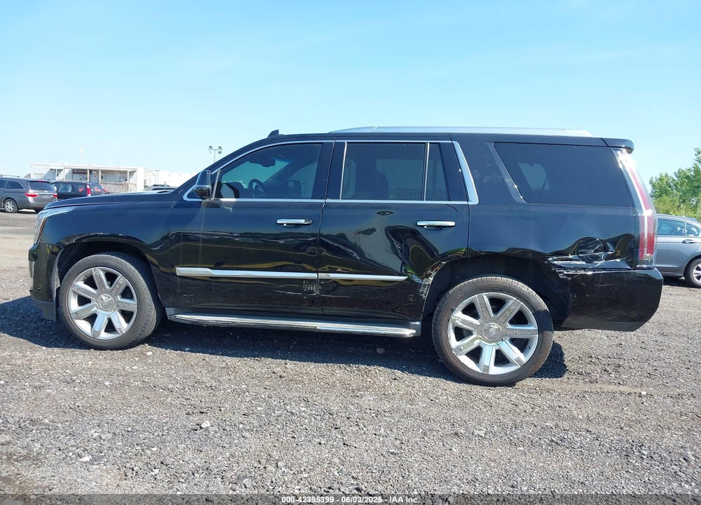 2015 CADILLAC ESCALADE VIN: 1GYS4MKJ7FR544603