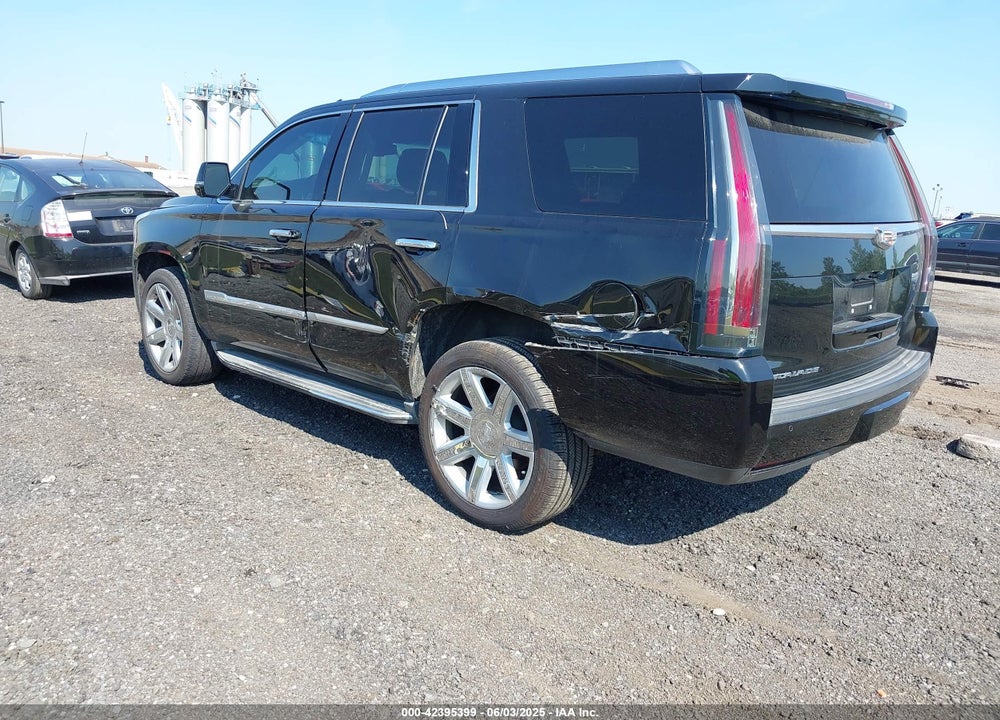 2015 CADILLAC ESCALADE VIN: 1GYS4MKJ7FR544603