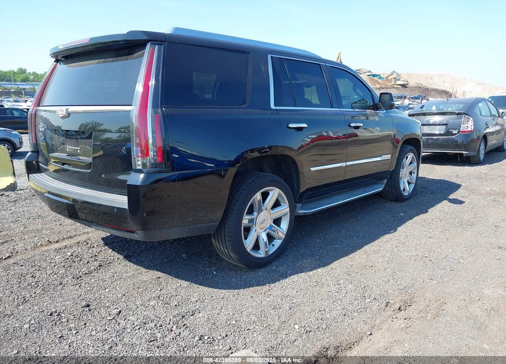 2015 CADILLAC ESCALADE VIN: 1GYS4MKJ7FR544603