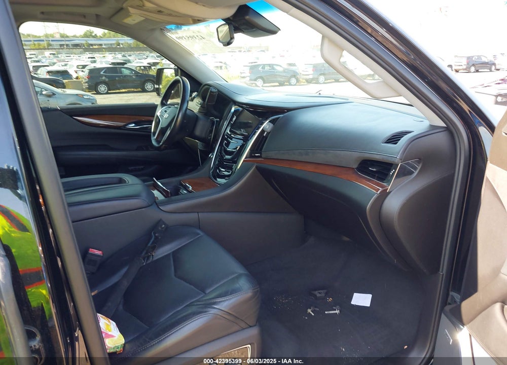 2015 CADILLAC ESCALADE VIN: 1GYS4MKJ7FR544603