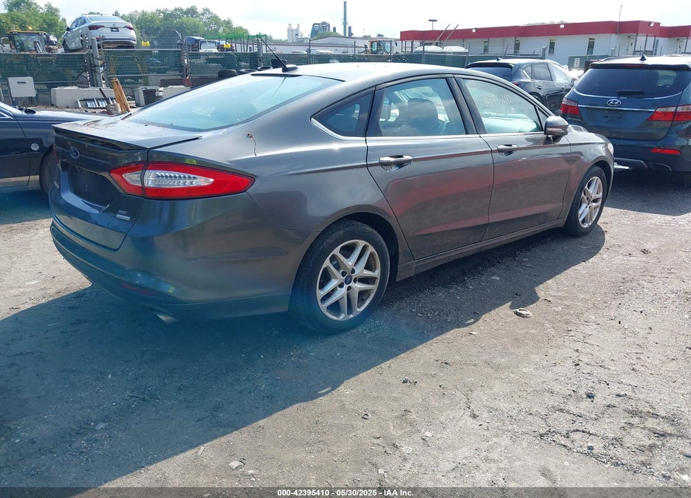 2016 FORD FUSION VIN: 3FA6P0HD4GR392252