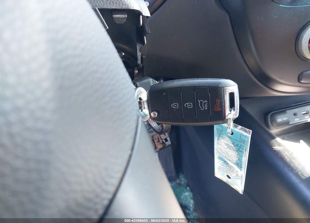 2015 KIA SOUL VIN: KNDJN2A2XF7170089