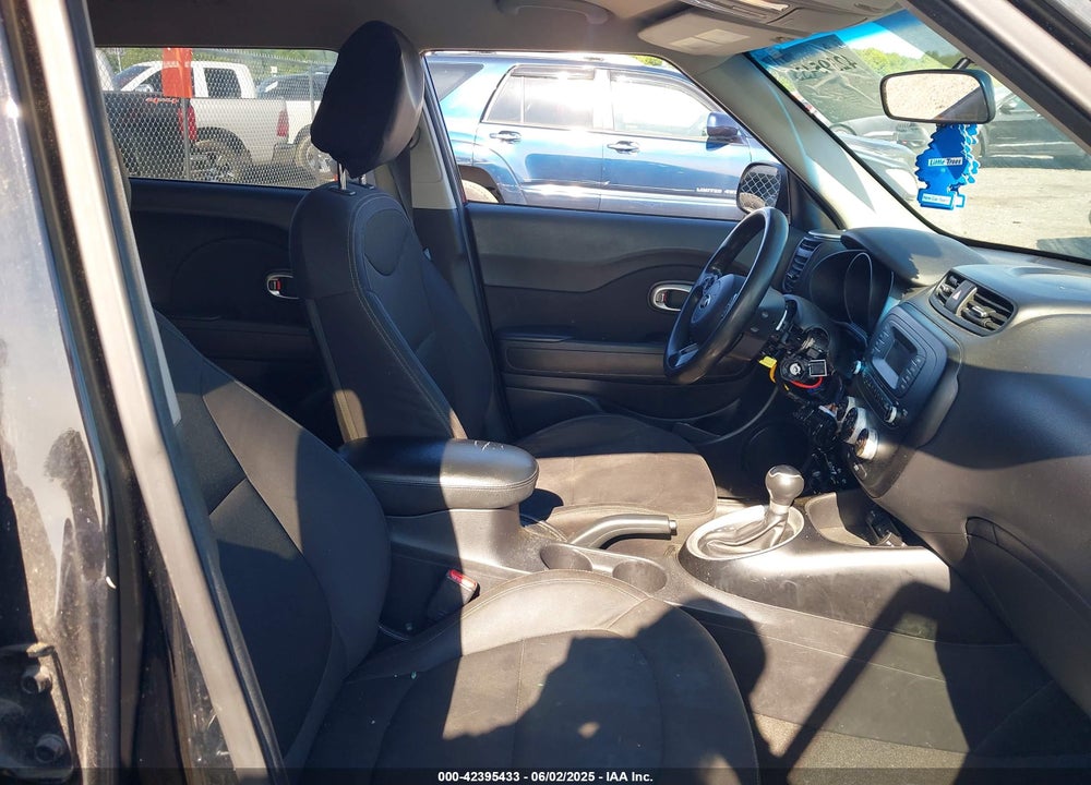 2015 KIA SOUL VIN: KNDJN2A2XF7170089