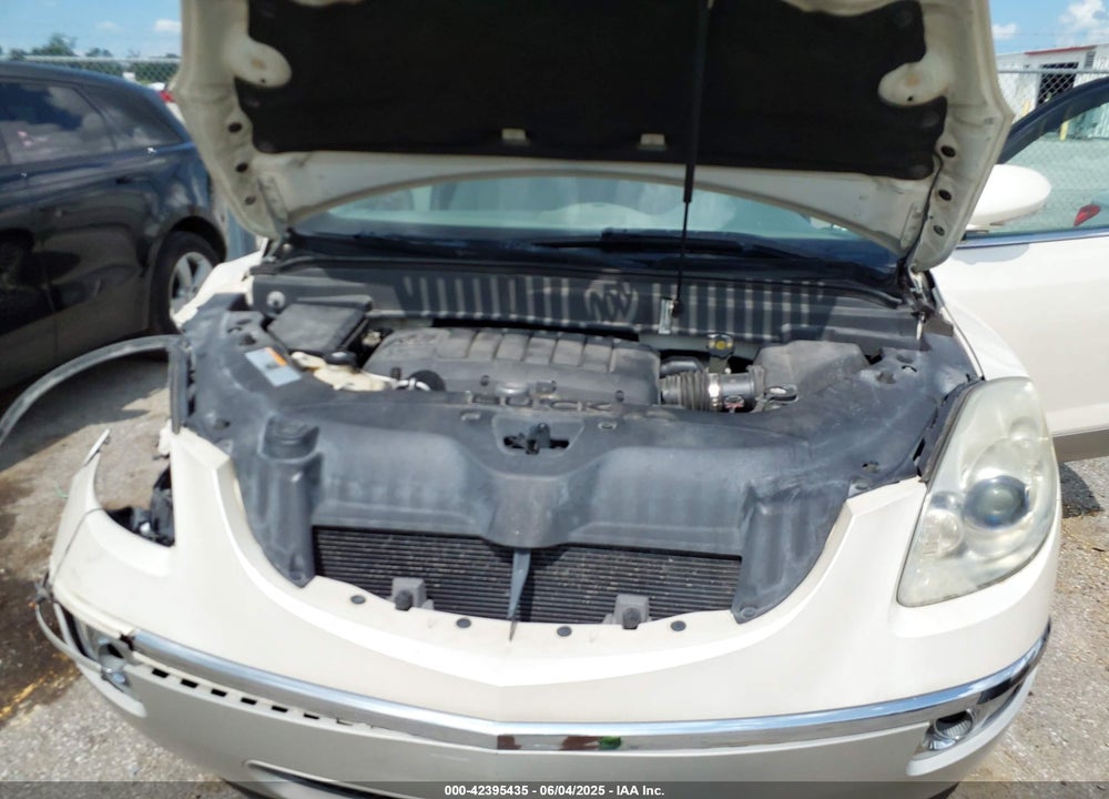 2011 BUICK ENCLAVE 1XL VIN: 5GAKRBED4BJ402141