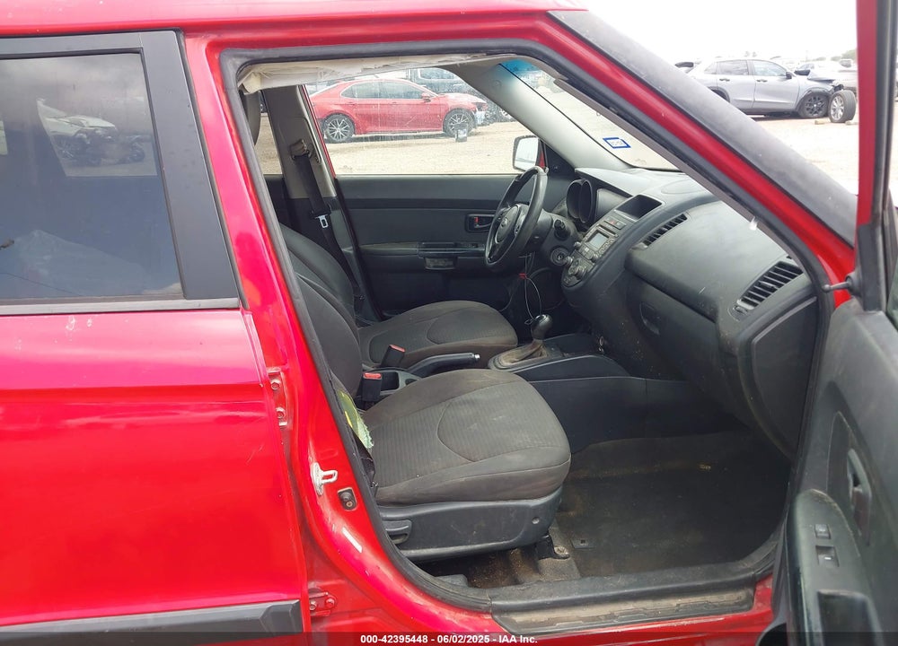2013 KIA SOUL VIN: KNDJT2A52D7570323
