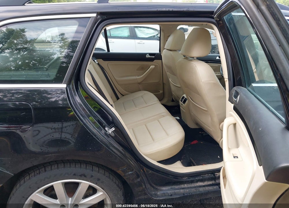 2013 VOLKSWAGEN JETTA VIN: 3VWPL7AJ7DM691954