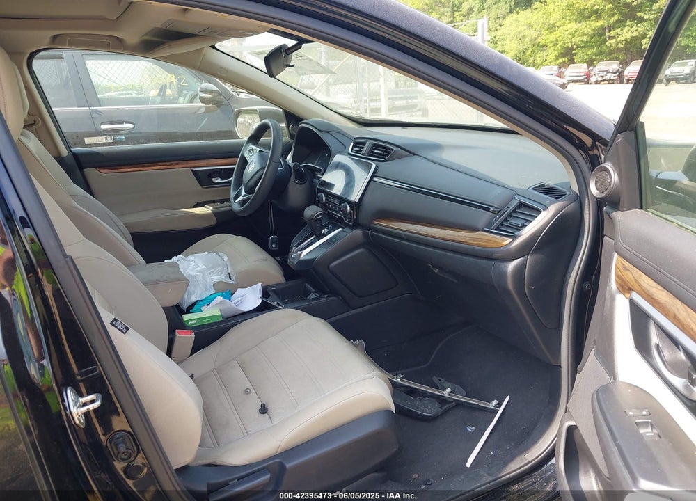 2018 HONDA CR-V VIN: 7FARW2H58JE026970