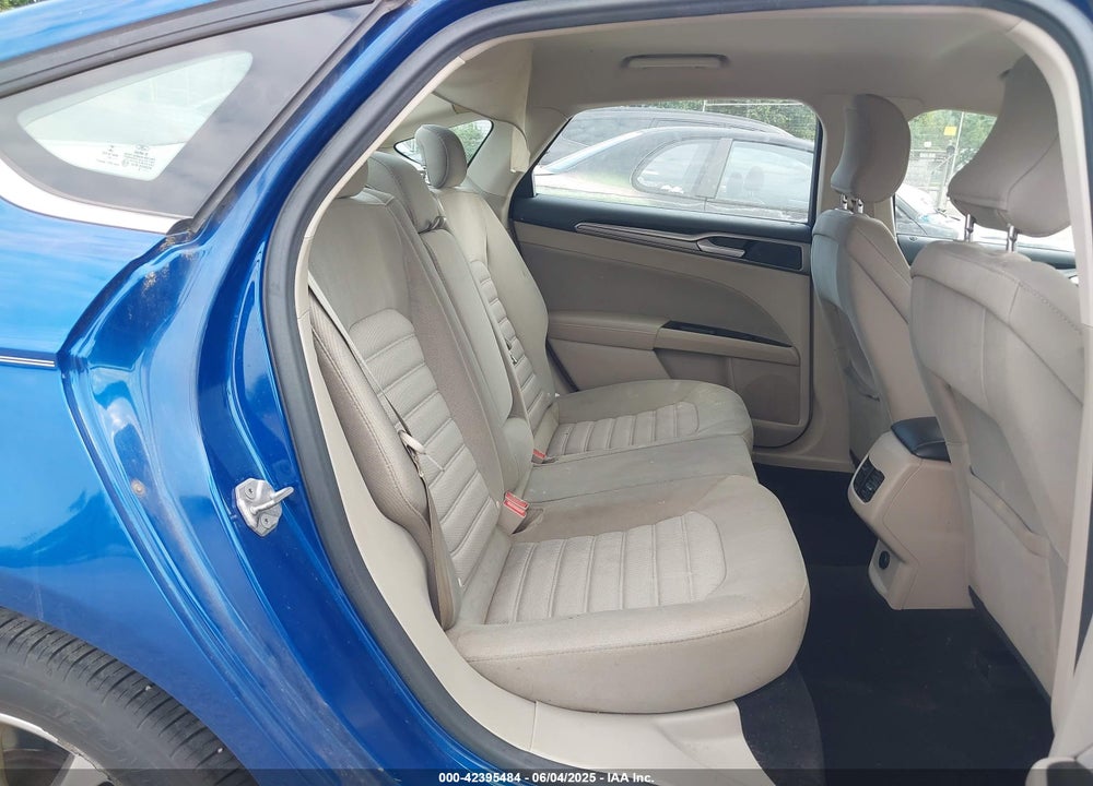 2017 FORD FUSION SE VIN: 3FA6P0H72HR235539